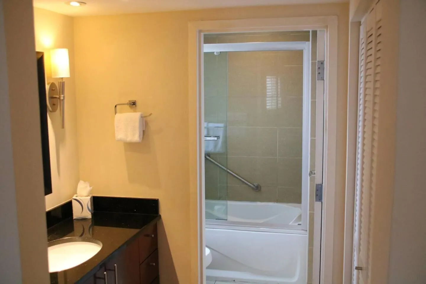 Apartment Divi One Bedroom Palm Beach