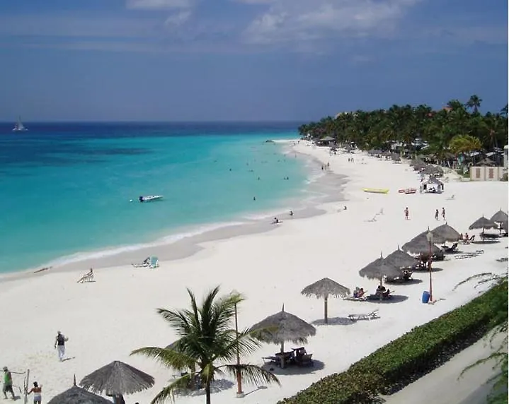 Divi One Bedroom Palm Beach Apartamento